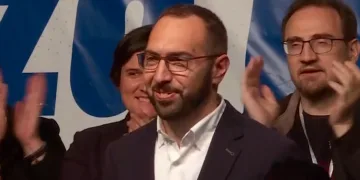 Heroj Tomašević se nije dao evakuirati iz Poglavarstva: Ni 30 naprava ga nije zastrašilo