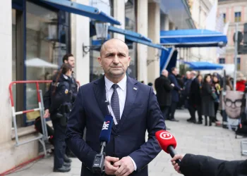 Anušić u Njemačkoj o obrambenoj suradnji Hrvatske s Albanijom i Kosovom