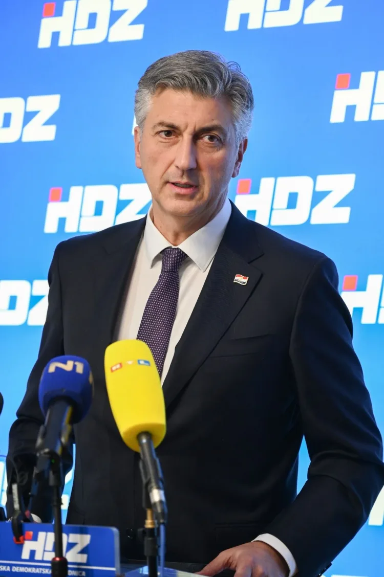 VIDEO Plenković odbrusio Milanoviću da nema ovlasti: Ni mi njega nismo pitali zašto je bio tamo gdje je bio