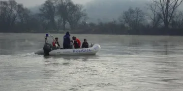 Drama na Uni: Najmanje jedan poginuli migrant. Policajci čuli zapomaganje u rijeci…