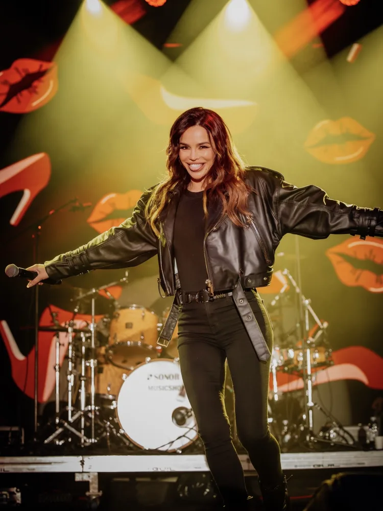 VIDEO Severina nastupila u Samoboru pa žestoko izvrijeđala Thompsona: O Gospi pjevam iz ljubavi a ne iz biznis plana