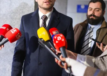 VIDEO Stanivuković zbog ranijeg velikosrpskog govora na ulazu u Hrvatsku blago kažnjen