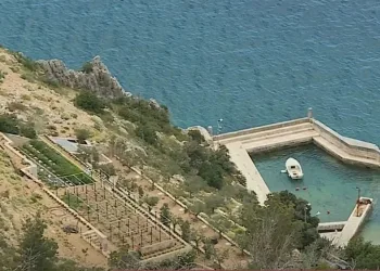 Milanovićev donator i prijatelj Stipe Latković osuđen na zatvor zbog bespravne gradnje u Vruji