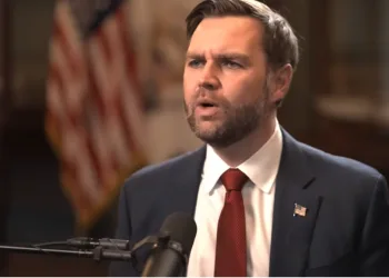 VIDEO Potpredsjednik SAD-a J.D. Vance raspričao se o izvanzemaljcima: Objašnjenje je zanimljivo