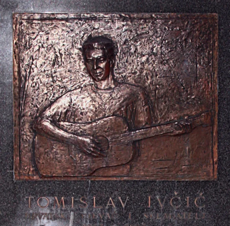 FOTO Kći Tomislava Ivčića podijelila emotivnu uspomenu: 33 godine bez tebe