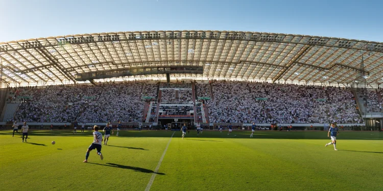 VIDEO Dinamo slavio u Vječnom derbiju na Poljudu i pobjegao Hajduku na teško dostižnih +10
