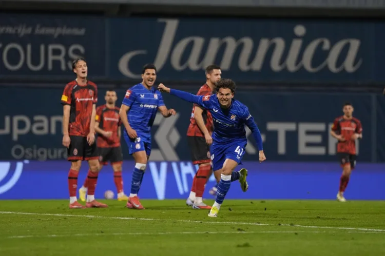 VIDEO Hrvatski kup: Dinamo na Maksimiru prošao vrlo solidni Kurilovec. Bilo je emocija i debija…