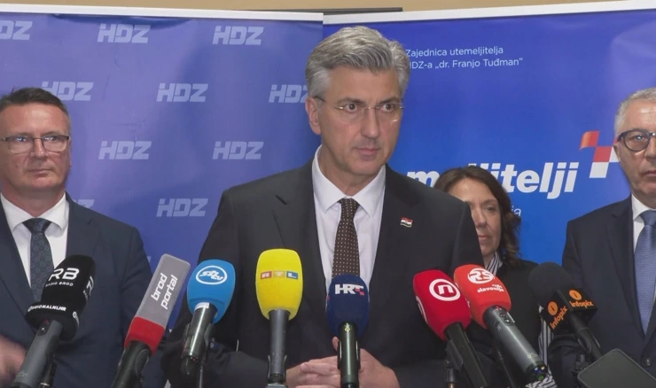 Plenković: Milanoviću je ponuđen bilo koji termin tijekom sljedećeg tjedna za održavanje sjednica
