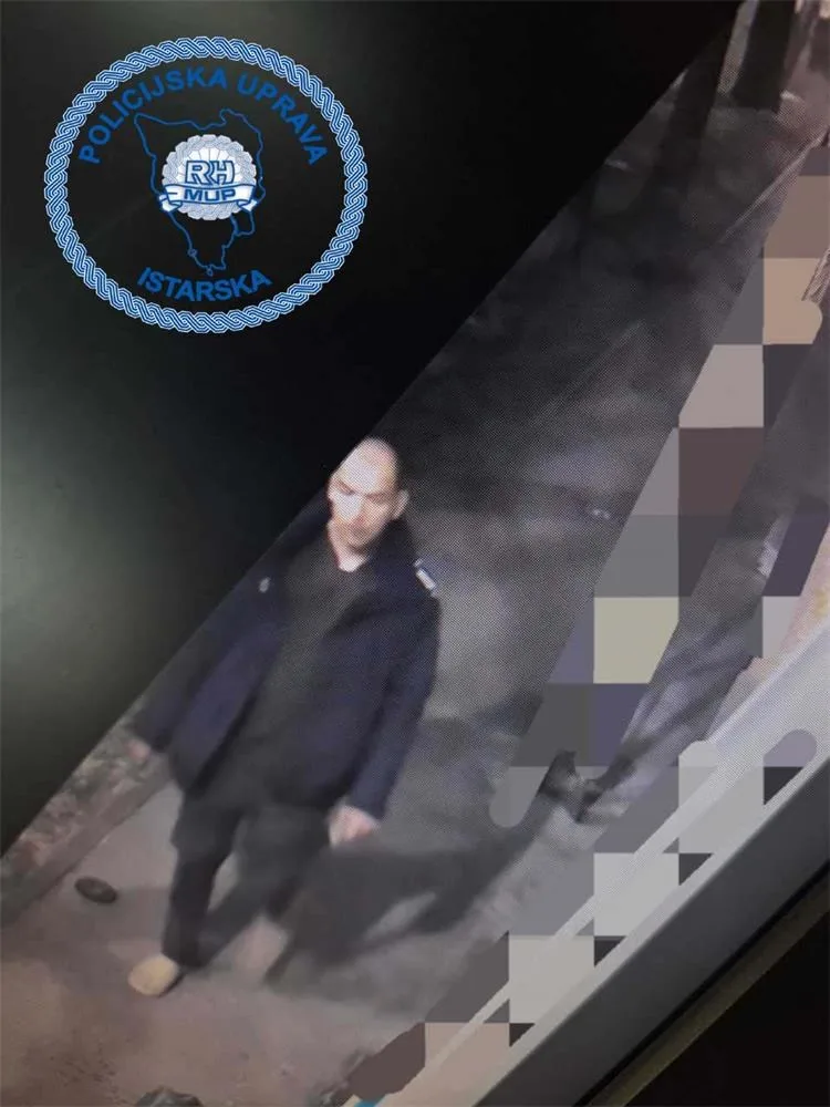 Policija objavila fotografiju: Razbio je više automobila u Puli. Prepoznajete ga?