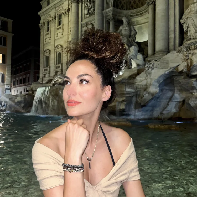 Popularna voditeljica otkrila mučnu pozadinu odlaska s radija: Takve ne trebamo više!