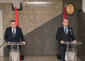Anušić s albanskim kolegom: Ne zabrinjava nas naoružavanje Srbije. Jačamo obrambenu suradnju i stabilnost regije