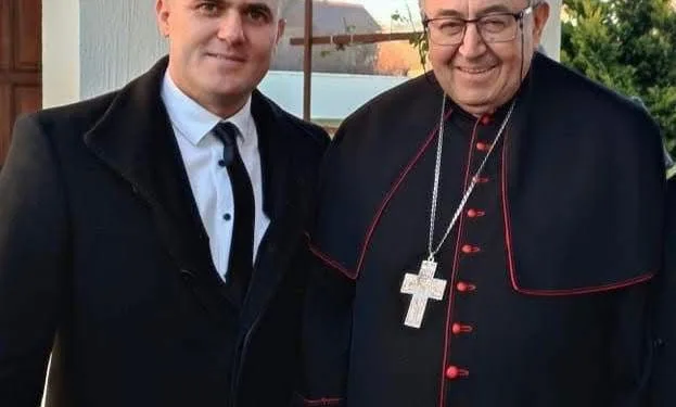 Vladajući Dabro žestoko kritizirao Hrebaka zbog Hodžića i BiH: Ne smeta im u koaliciji arbitriranje hrvatskim nacionalnim interesom s neprijateljskih stajališta