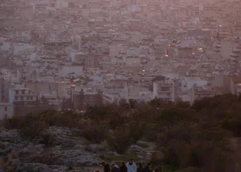 Šokantna istraga: Grci platili migrante da na granici nasilno vraćaju druge migrante