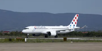 Detalji drame u Splitu: Zrakoplov je oštećen pri odustajanju od polijetanja na više od 240 km na sat….