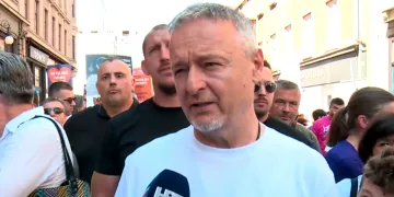 VIDEO Tomašević je strogo zabranio Thompsona u Zagrebu: Ipak je pjevao na Hodu za život u centru metropole
