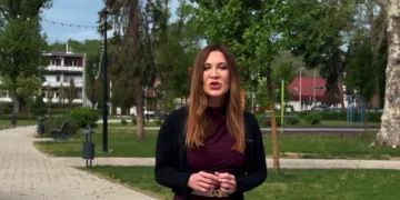 SDP je bezgrešan: Njihova zastupnica podijelila bonove penzićima. Mogli su ih iskoristiti jedino kod njezinog jape….