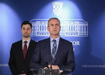 HDZ žestoko napao Tomaševića zbog afere Hipodrom: Štitio je Kostanjevića umjesto novca Zagrepčana