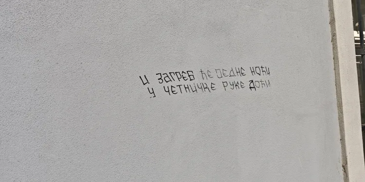 FOTO Strašna poruka na kući bana Jelačića: I Zagreb će jedne noći u četničke ruke doći….
