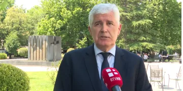 Lučić objavio oštar napad na Čovića: Iznio teške optužbe o ratnom razdoblju i djelovanju protiv RH