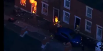 VIDEO Neredi u Belfastu nakon što je migrant nožem pokušao na ulici ubiti lokalca