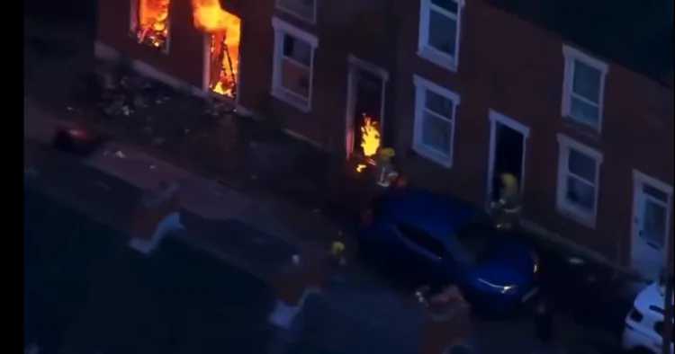 VIDEO Neredi u Belfastu nakon što je migrant nožem pokušao na ulici ubiti lokalca
