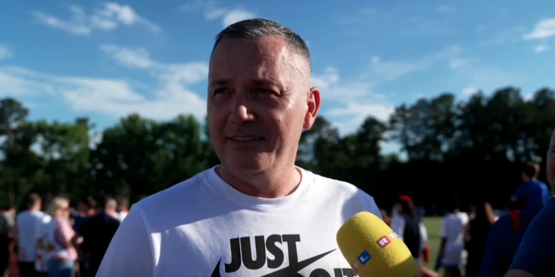 Vatreni stigli u SAD: Kustić oduševljen uvjetima. Modrić izazvao najveću pozornost navijača