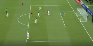 VIDEO Južna Koreja preokretom srušila Češku na otvaranju SP-a
