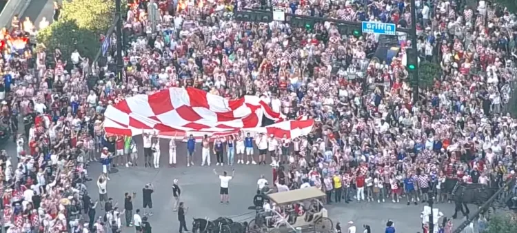 VIDEO Ludilo u SAD-u je počelo: Hrvati napravili spektakularnu paradu i corteo u Dallasu
