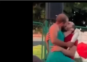 VIDEO Skandalozne i izopačene scene pred djecom u Istri: Direktorica TZ-a se ispričala nakon burnih reakcija