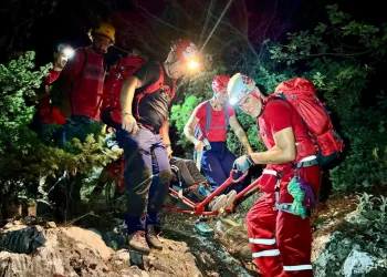 FOTO HGSS spašavao dok je Hrvatska igrala: Formacija 6:4:6 i 2:0 protiv Toplinskog vala i Biokova