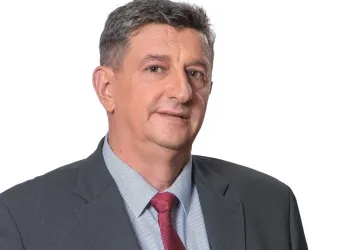 Umirovljeni general Željko Sačić svadljivim političarima: Skinite se s leđa generala Kundida