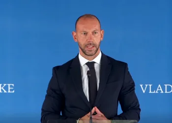 Habijan o sporu oko vojnika za Pariz: Milanović krši zakon. Nekad je dobar i efekt iznenađenja…