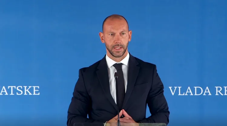 Habijan o sporu oko vojnika za Pariz: Milanović krši zakon. Nekad je dobar i efekt iznenađenja…