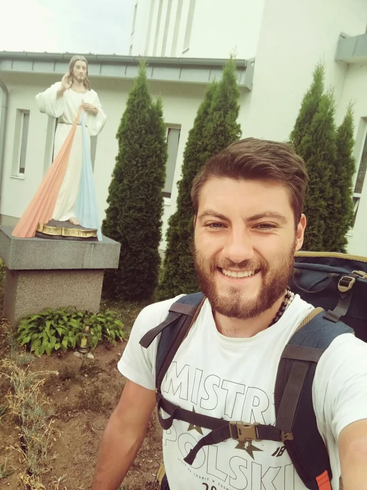 VIDEO Poljak osumnjičen za vandalizam u Međugorju prije devet godina pješice hodočastio do svetišta