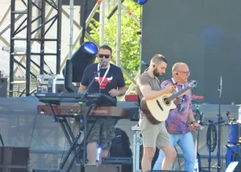 FOTO Pogledajte kakva je atmosfera u Zaprešiću: Sve je spremno za Thompsonov spektakl