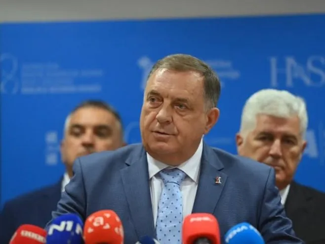 VIDEO Dodik nakon sastanka s Čovićem: Hrvatski narod je ponižen u BiH. Mi kršćani u BiH smo pod pritiskom muslimana