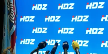 VIDEO HDZ smontirao izjave Milanovića i Kotromanovića o Predsjedniku RH i zapovijedanju vojskom u miru