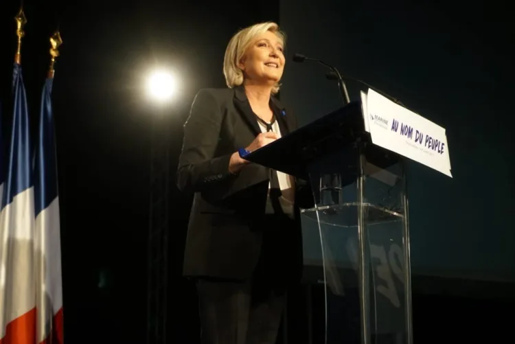 Marine Le Pen žalbeni sud ublažio osudu za zlouporabu sredstava EP-a. Dio je odslužila