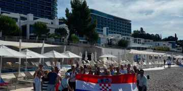 VIDEO Uspješan desant: Gusari s Kvarnera se iskrcali na Costabellu. Miletić je opet ordinirao s brusilicom