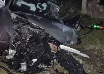 Poginuo policajac u teškoj prometnoj nesreći: Automobilom udario u betonski propust