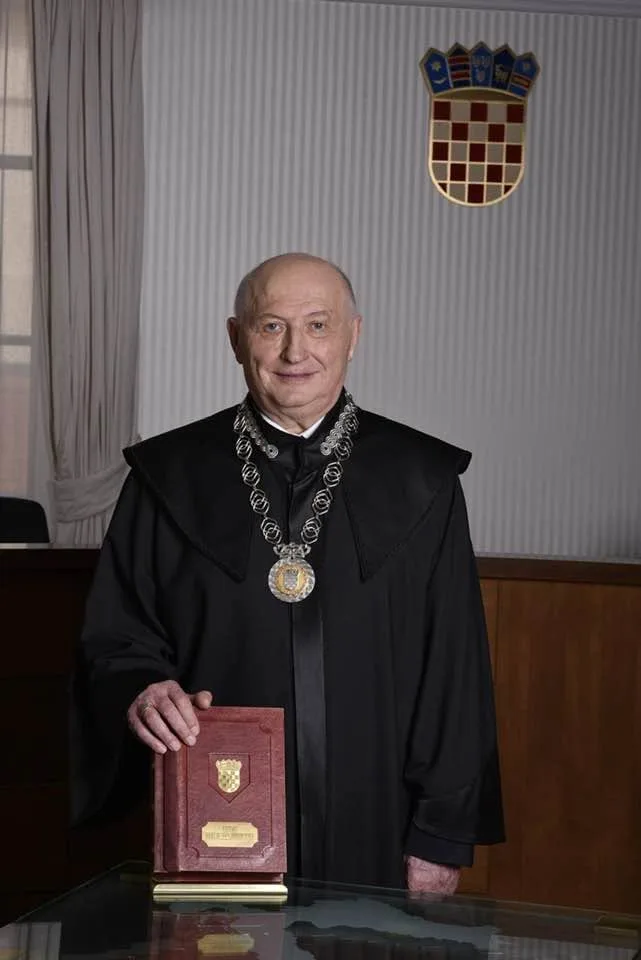 VIDEO Svinja to voli: Milanović je nazvao Šeparovića kriminalcem. Sad je dobio uputnicu…