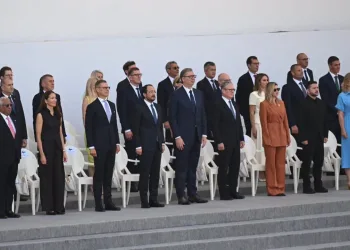Srbijanski mediji likuju: Vučić u prvom redu u Parizu. Plenković u drugom. Srbiju zbilja cijene…