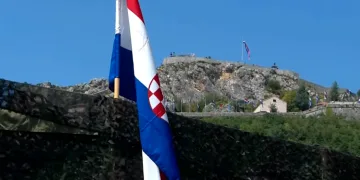 Đapić žestoko napao Milanovićev govor u Kninu: Ovo je jako opasno i nedopustivo… Nadrealno…