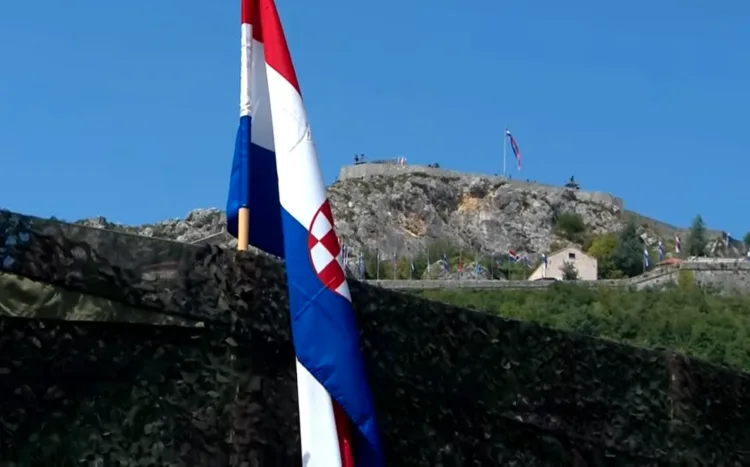 Đapić žestoko napao Milanovićev govor u Kninu: Ovo je jako opasno i nedopustivo… Nadrealno…