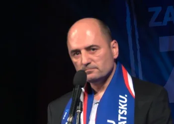 VIDEO Milijan Brkić hitno helikopterom MUP-a prebačen iz Mostara u bolnicu Zagreb
