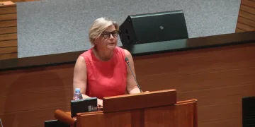 VIDEO Egzaltirani govor moguće premijerke Benčić: Sve je HDZ-u sasula u lice. Manje o otrovu u Poznanovcu i više o toksičnom zagrljaju HDZ-a…