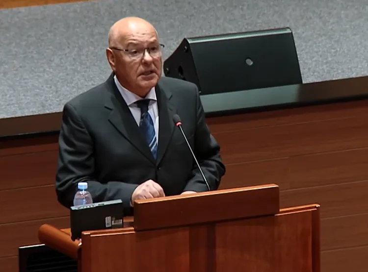 VIDEO Zastupnik Biloglav poručio kolegi Pupovcu: Kanadera ima dovoljno. Možda neće biti traktora…