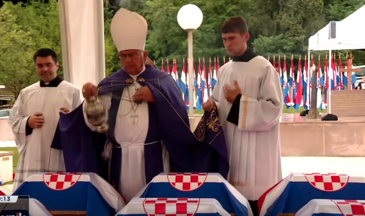 Vojni ordinarij: Još uvijek stoji kaznena odgovornost onih koji su zločinima u drugoj fazi revolucije obezglavljivali narod