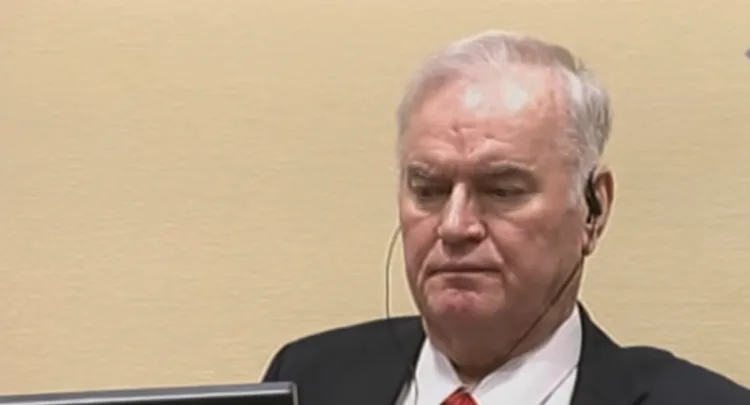Umro je jedan od najgorih ratnih zločinaca u novijoj povijesti Ratko Mladić. Za Škabrnju nije odgovarao…
