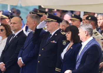 Obljetnica stradanja od srbijanske agresije u Dalju: Hrvatska odala počast poginulim braniteljima